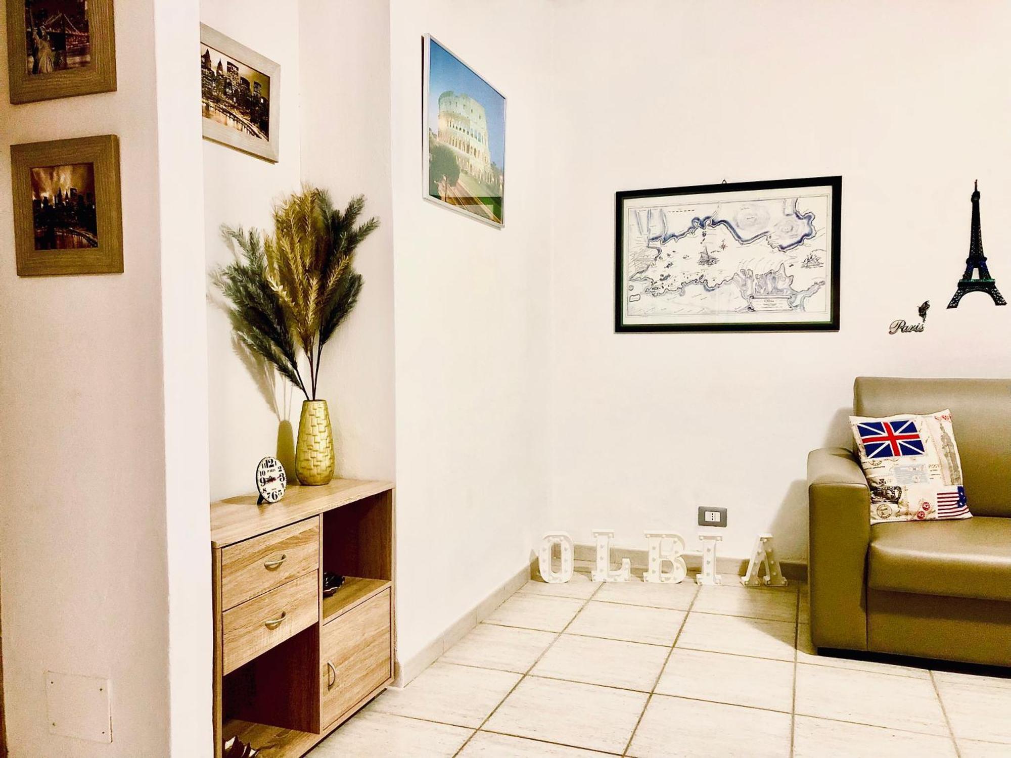 La Maison De Famille Appartamento Indipendente Con Cucina E Lavatrice Olbia Exterior foto